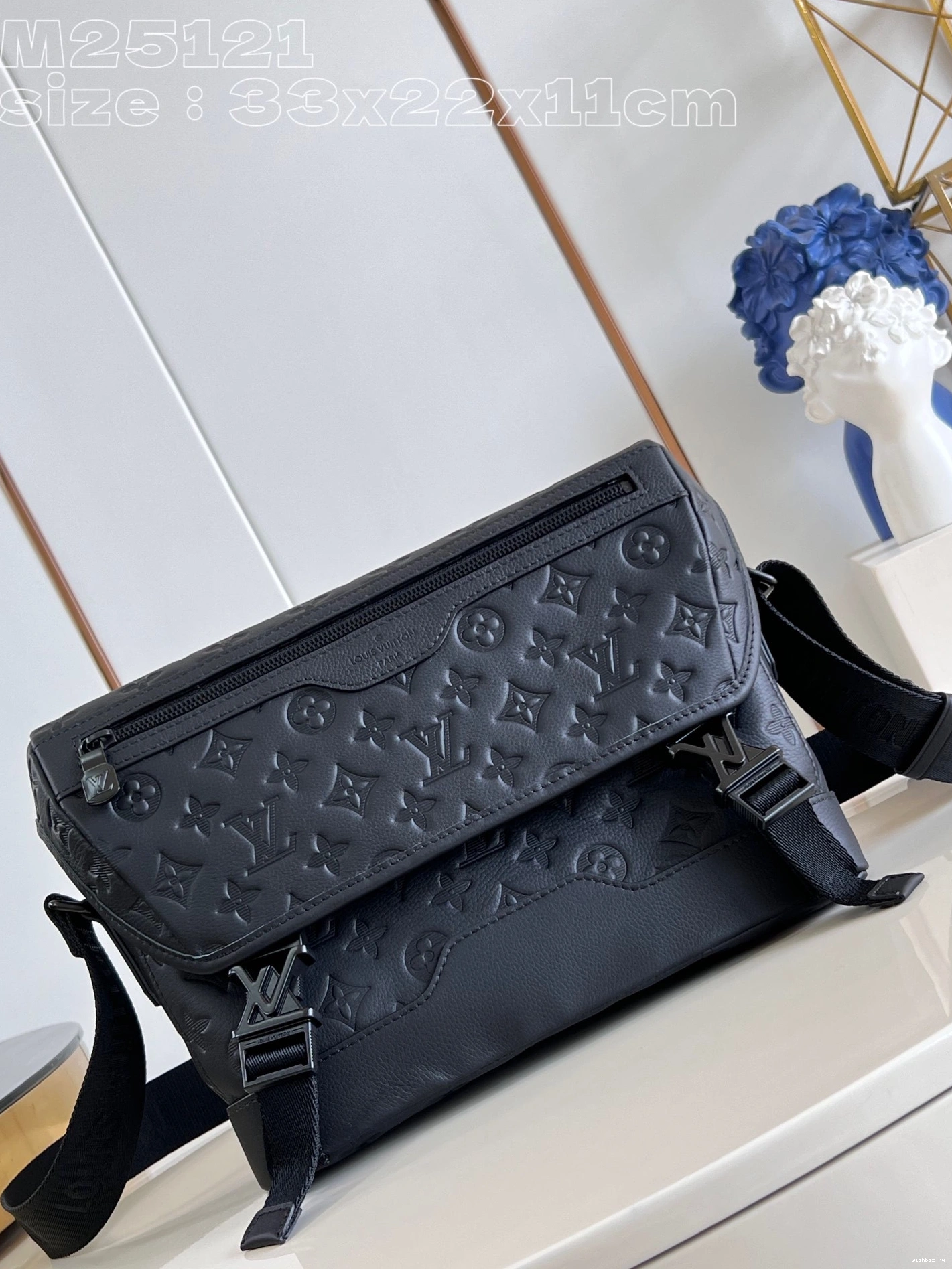 WIS PM-33*22.5*11CM Messenger VUITTON LOUIS Voyager 0924